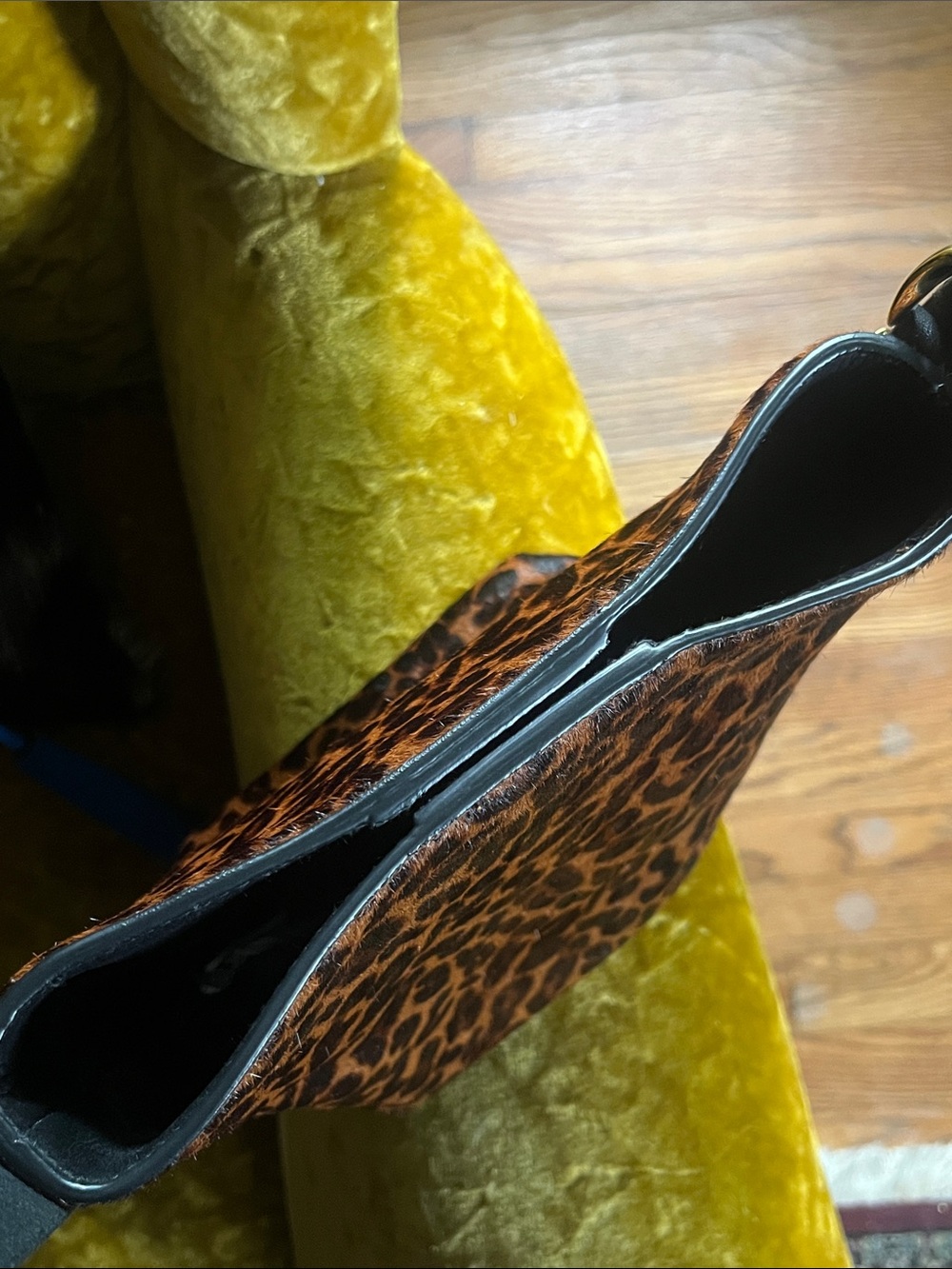 Madewell the essential mini bucket tote in leopard print dark carob multi - Picture 14 of 16